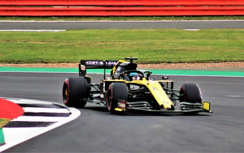 - O que é uma chicane na F1?