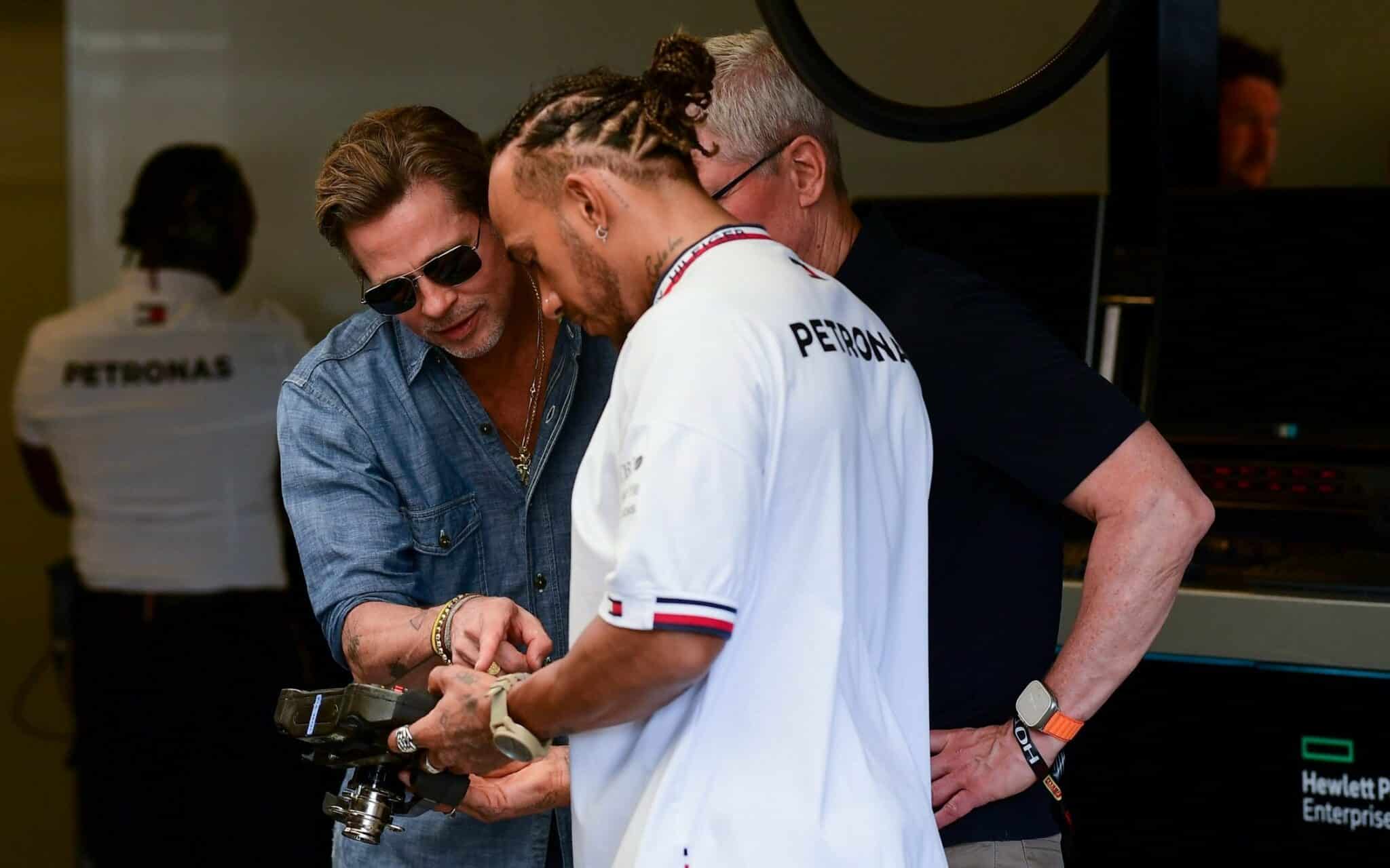 - A equipe de F1 de Brad Pitt será chamada de "Apex", o ator está treinando em um carro de F2 real em Paul Ricard