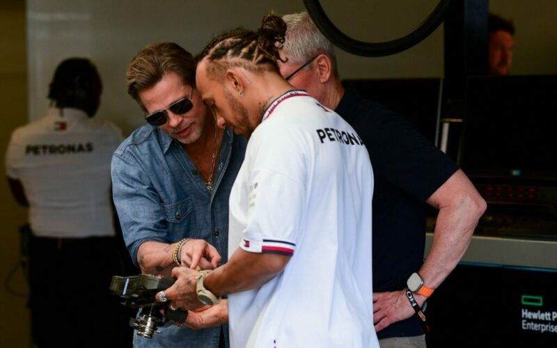 - Brad Pitt Racing no Grande Prêmio da Inglaterra: Primeiras fotos das arquibancadas!